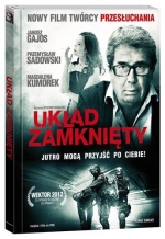 „Układ zamknięty”